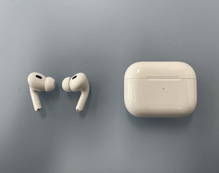 AirPods Pro 2 Experience: Smarter Noise Cancellation and Immersive Spatial Audio